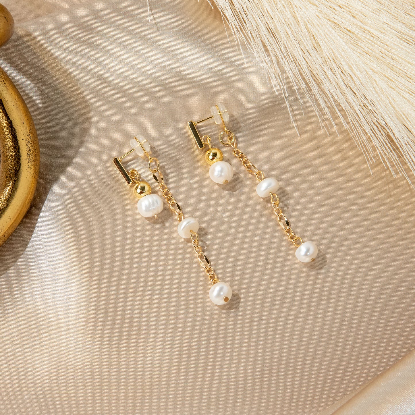 Pearl Dive 3-in-1 Dangle Earrings