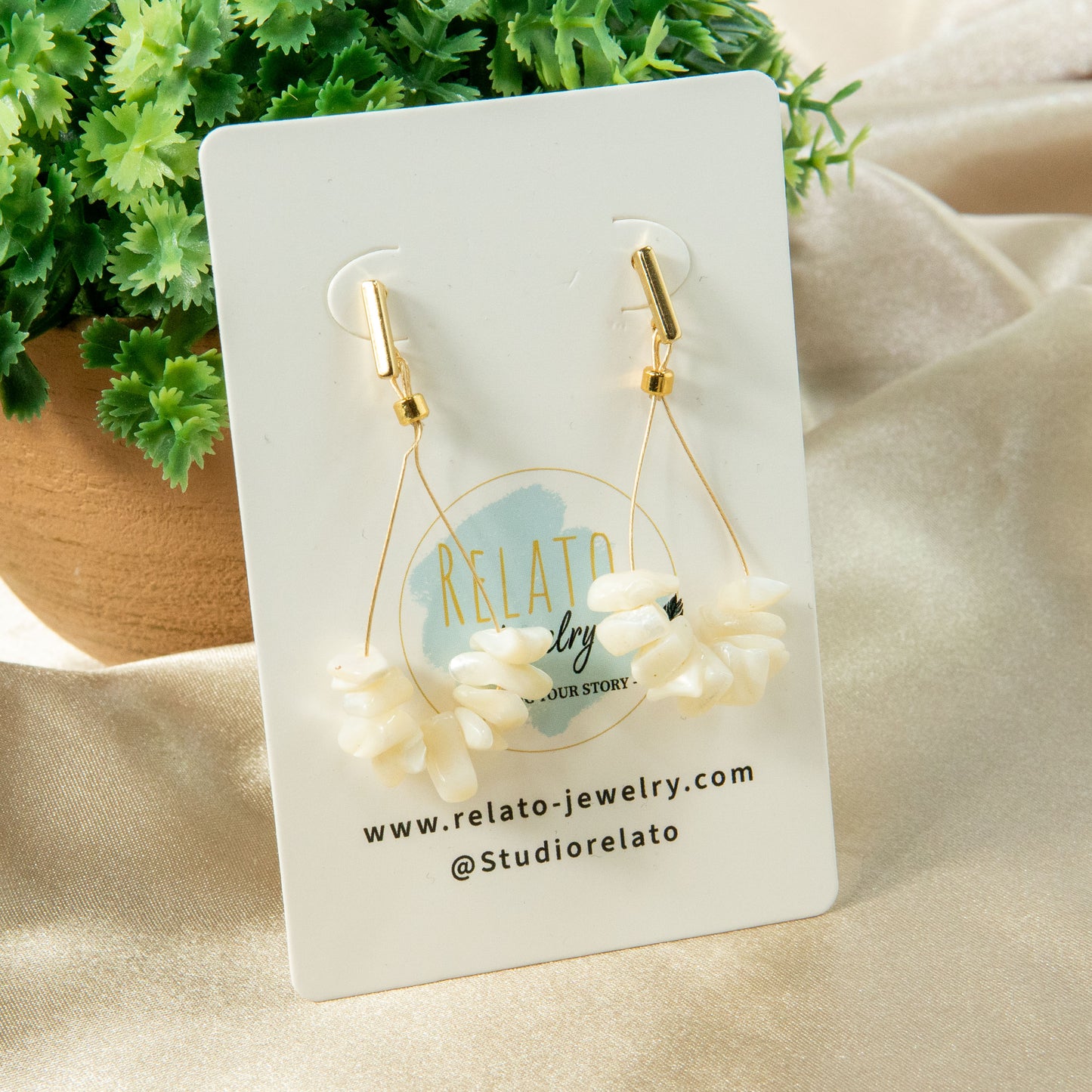 Pearl Aura Teardrop Earrings