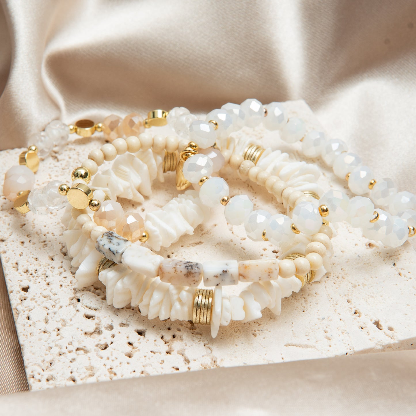 Pulsera Mix &amp; Match con temática costera y nupcial de cristal